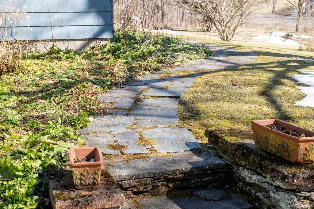 3985 Route 82 Millbrook NY 12545