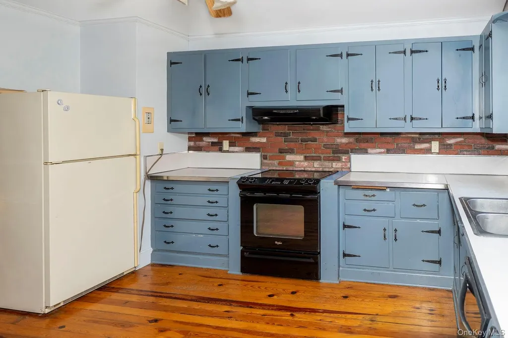 3985 Route 82 Millbrook NY 12545