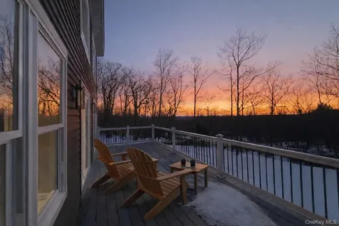 330 Vista Maria Road Pine Bush NY 12566