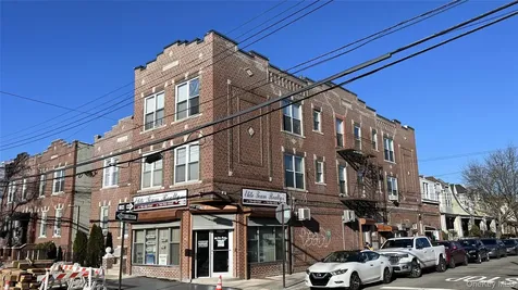 6769 78th Street Middle Village NY 11379