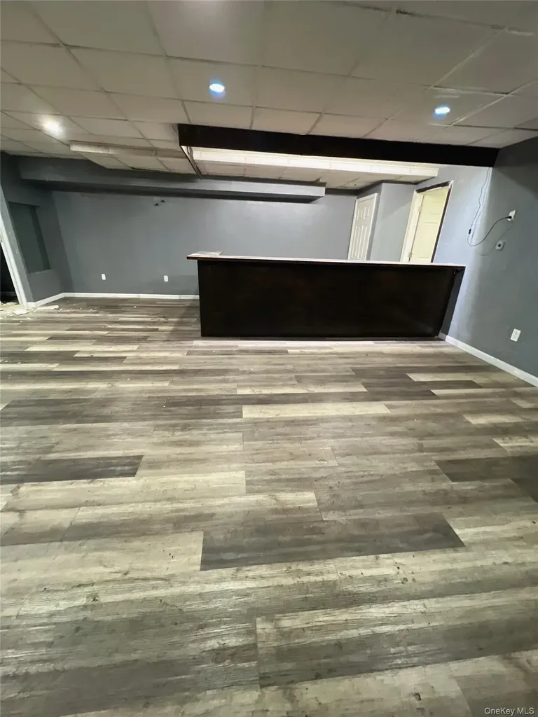 131-48 40th Road Flushing NY 11355