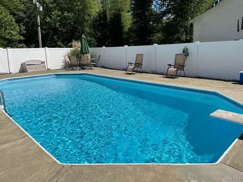 12 Jay Lane Hopewell Junction NY 12533