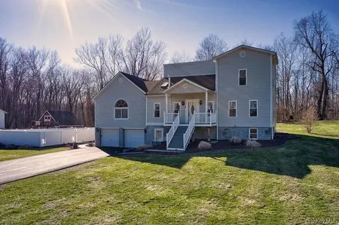 12 Jay Lane Hopewell Junction NY 12533