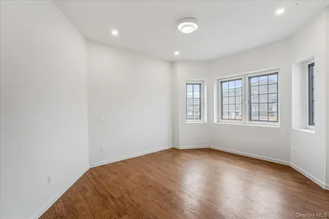 150-33 Hawtree Street Ozone Park NY 11417