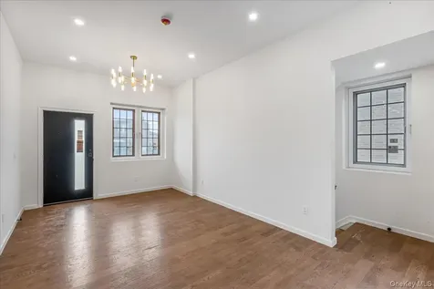 150-33 Hawtree Street Ozone Park NY 11417