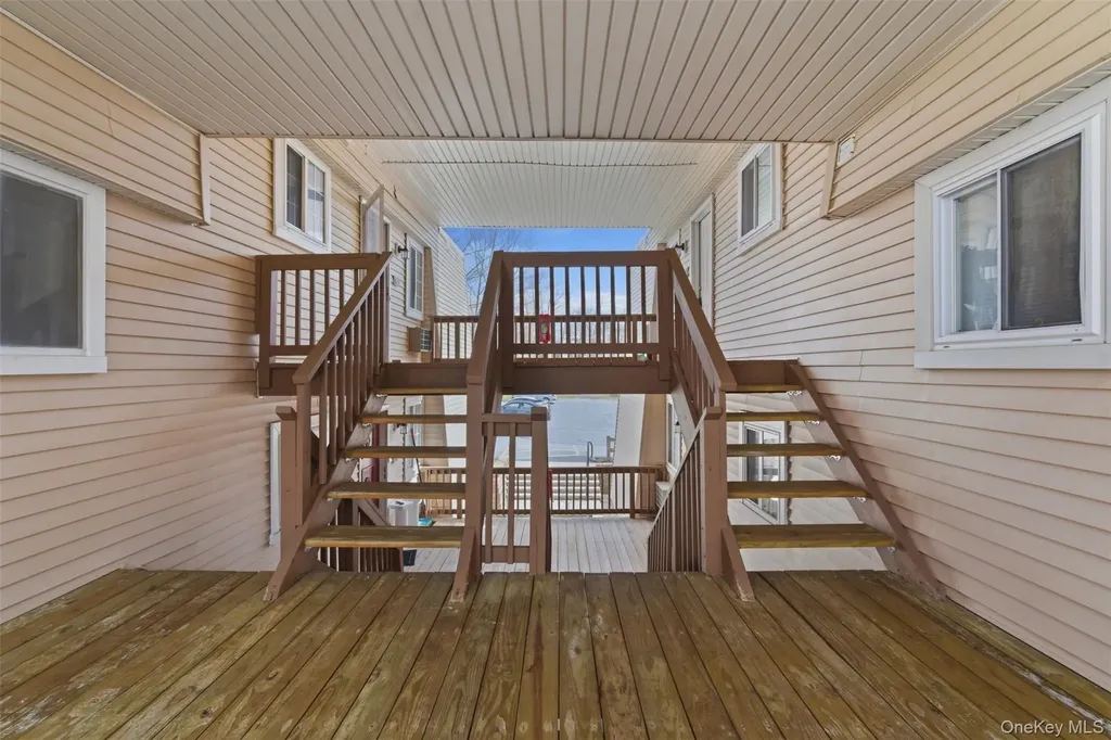 614 Fox Run Lane Carmel NY 10512