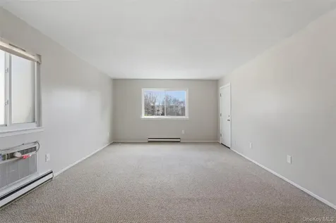 614 Fox Run Lane Carmel NY 10512