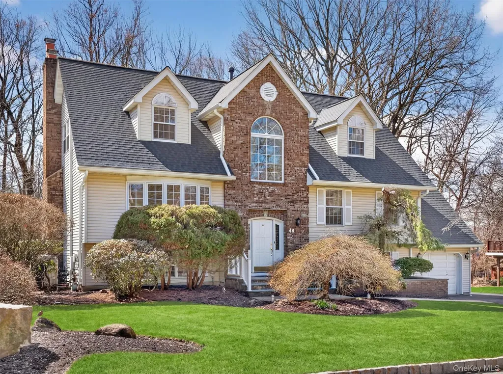 45 Maplewood Boulevard Suffern NY 10901