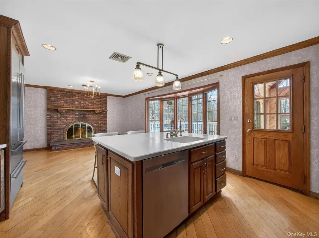 45 Maplewood Boulevard Suffern NY 10901