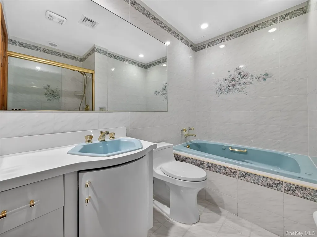 45 Maplewood Boulevard Suffern NY 10901