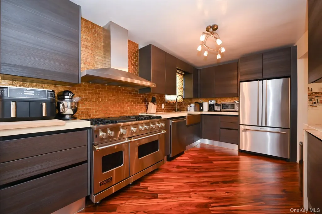 165-05 67th Avenue Fresh Meadows NY 11365
