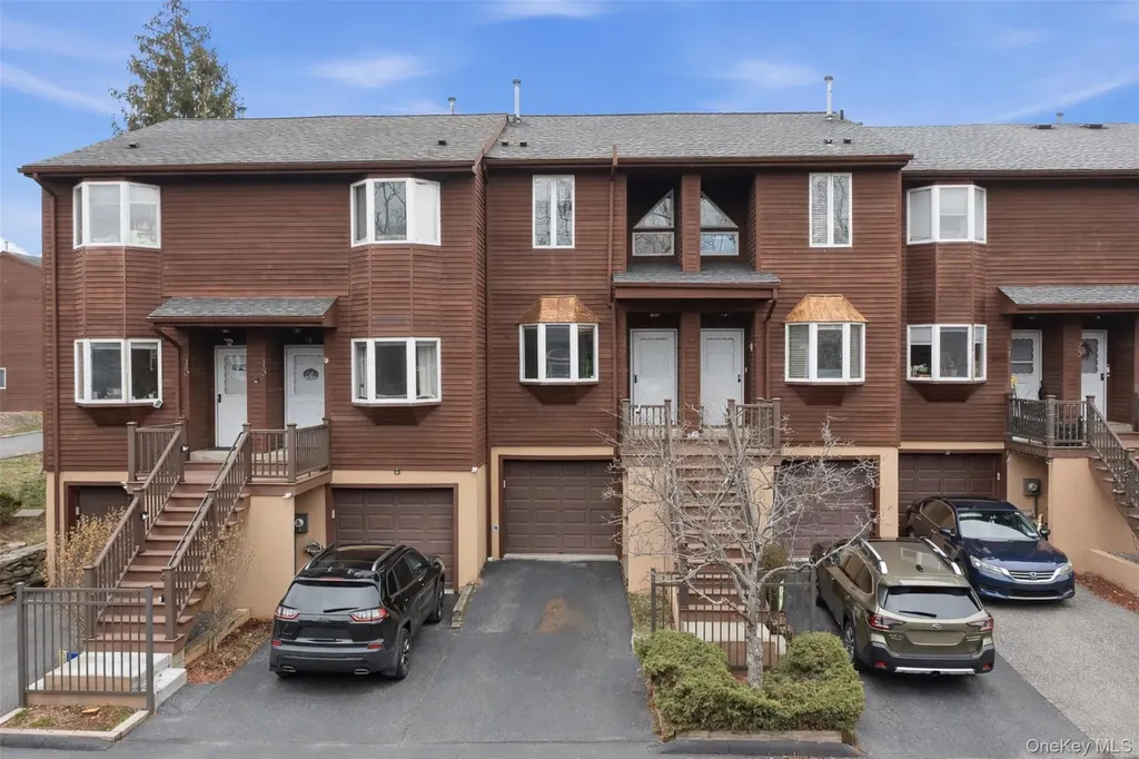 17 Knoll View Ossining NY 10562