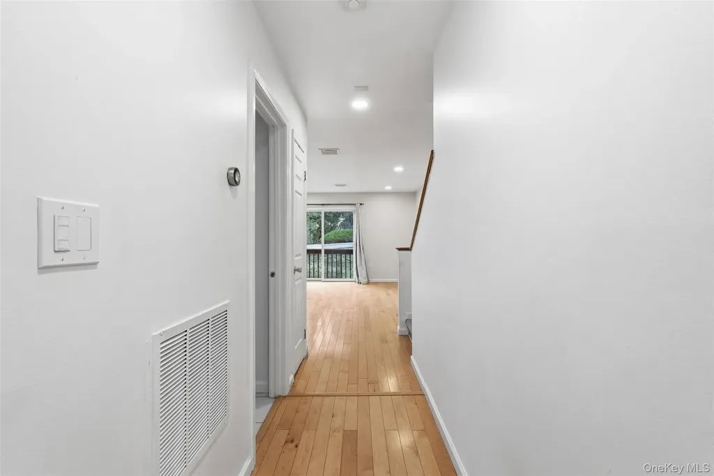 17 Knoll View Ossining NY 10562