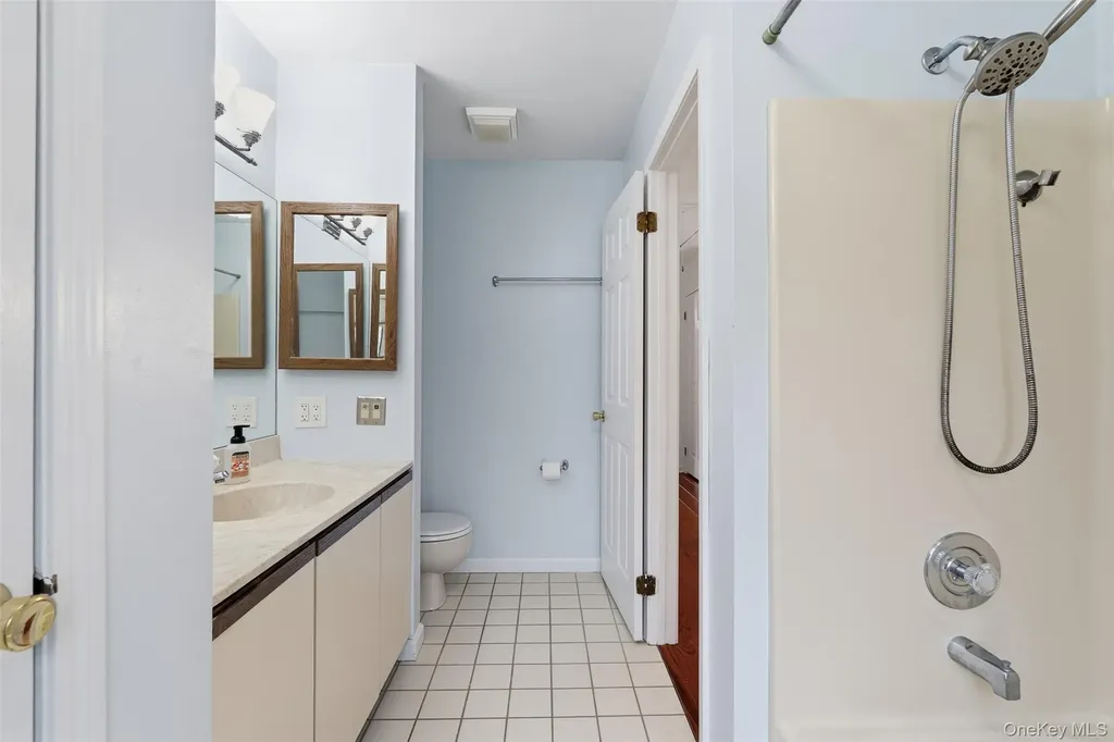 17 Knoll View Ossining NY 10562