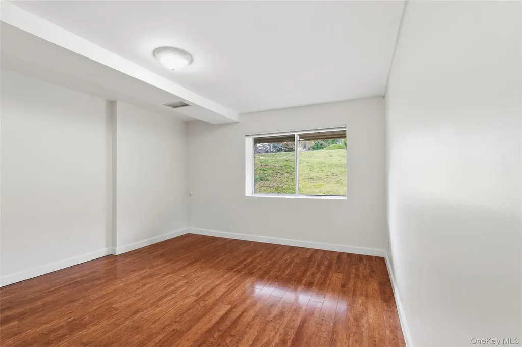 17 Knoll View Ossining NY 10562