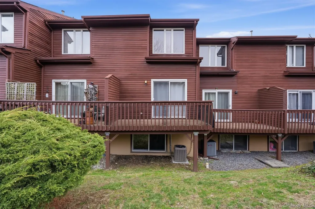 17 Knoll View Ossining NY 10562