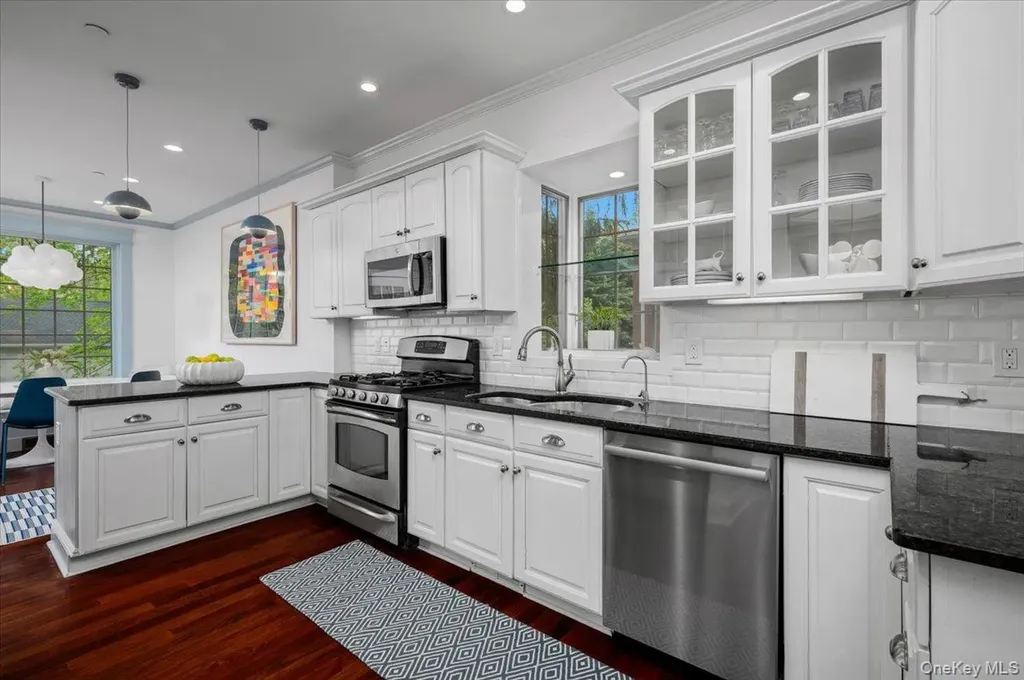33 Young Avenue Pelham NY 10803