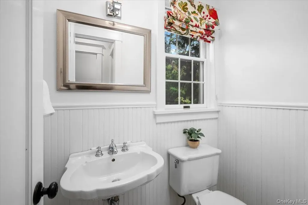 33 Young Avenue Pelham NY 10803