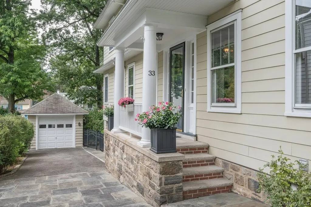 33 Young Avenue Pelham NY 10803
