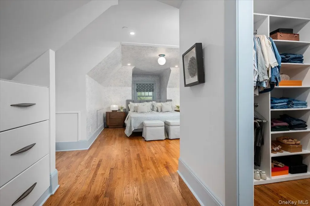 33 Young Avenue Pelham NY 10803