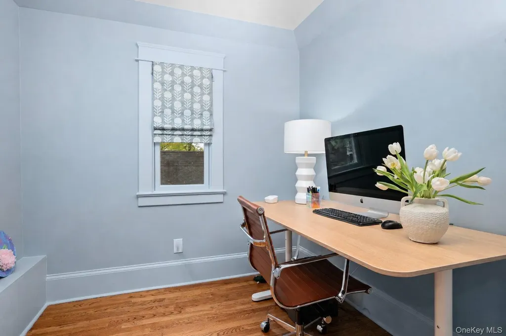 33 Young Avenue Pelham NY 10803
