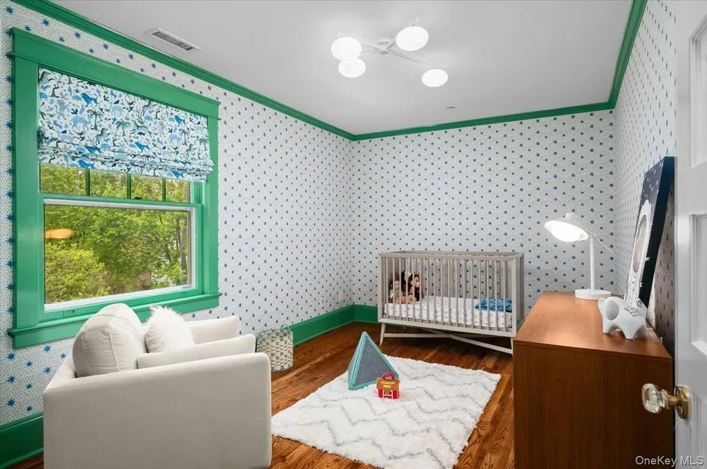 33 Young Avenue Pelham NY 10803