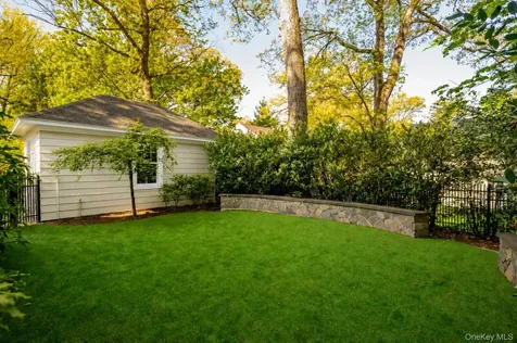 33 Young Avenue Pelham NY 10803