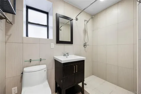 456 W 167th Street New York (manhattan) NY 10032