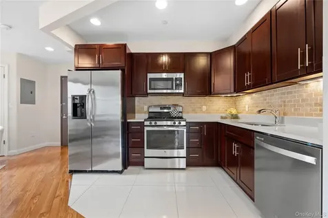 456 W 167th Street New York (manhattan) NY 10032
