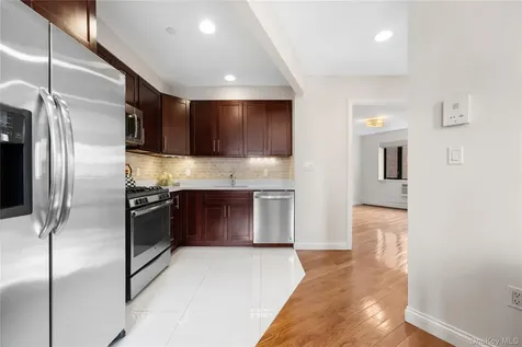 456 W 167th Street New York (manhattan) NY 10032