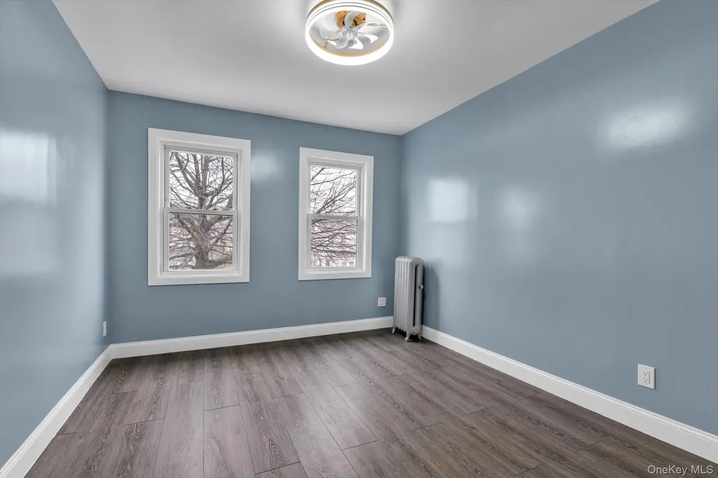9342 204th Street Hollis NY 11423