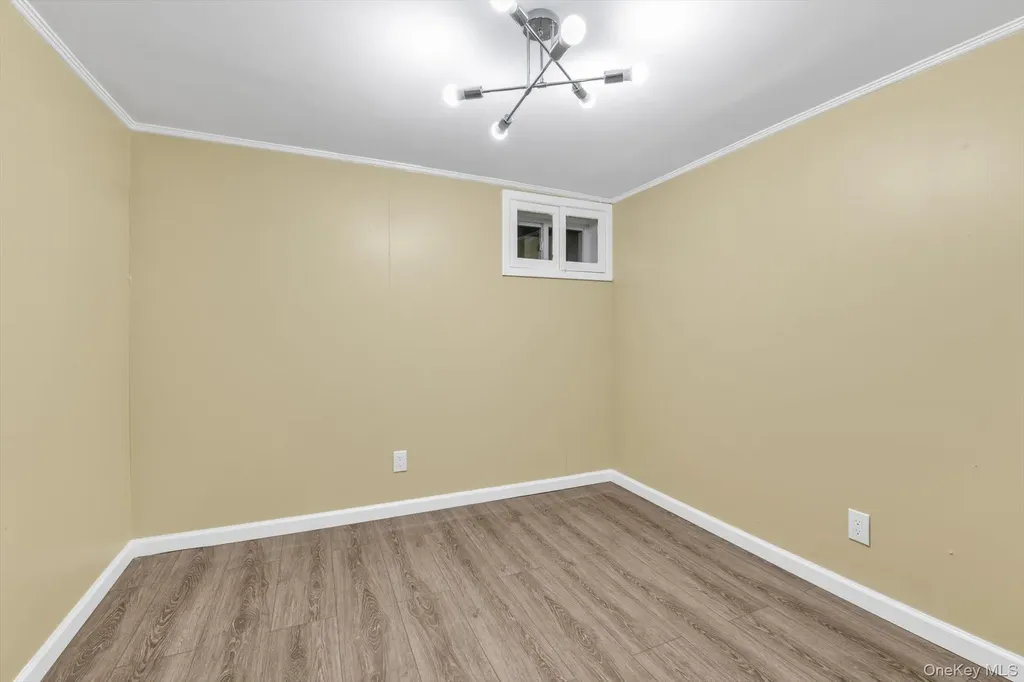 9342 204th Street Hollis NY 11423