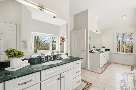 10 Samuel Dann Way Pound Ridge NY 10576