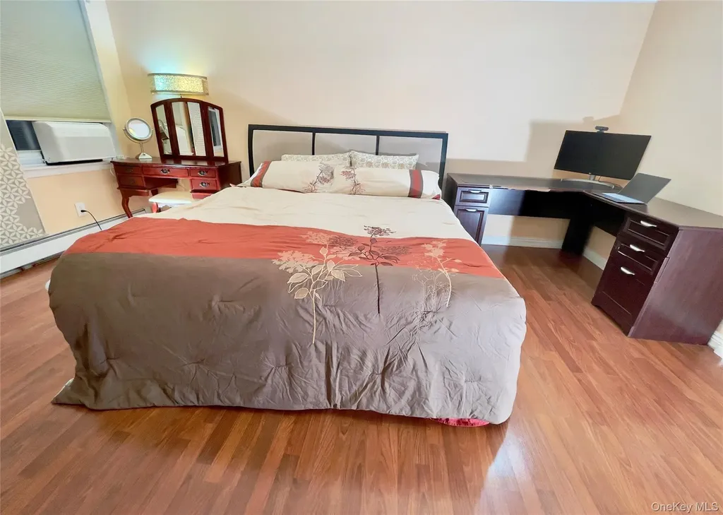 15 Walters Avenue Syosset NY 11791