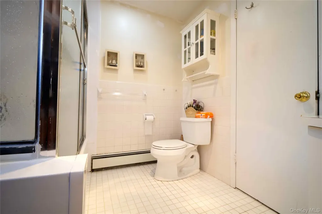 15 Walters Avenue Syosset NY 11791
