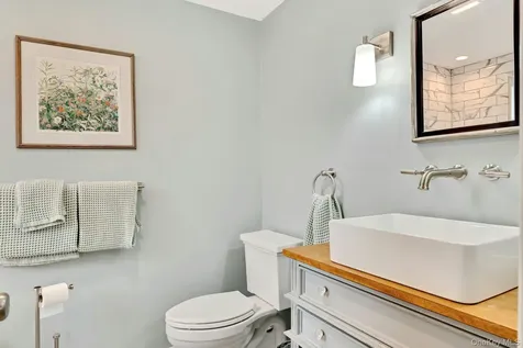 237 6th Street Greenport NY 11944