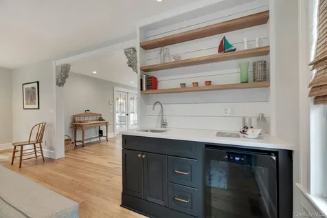 237 6th Street Greenport NY 11944
