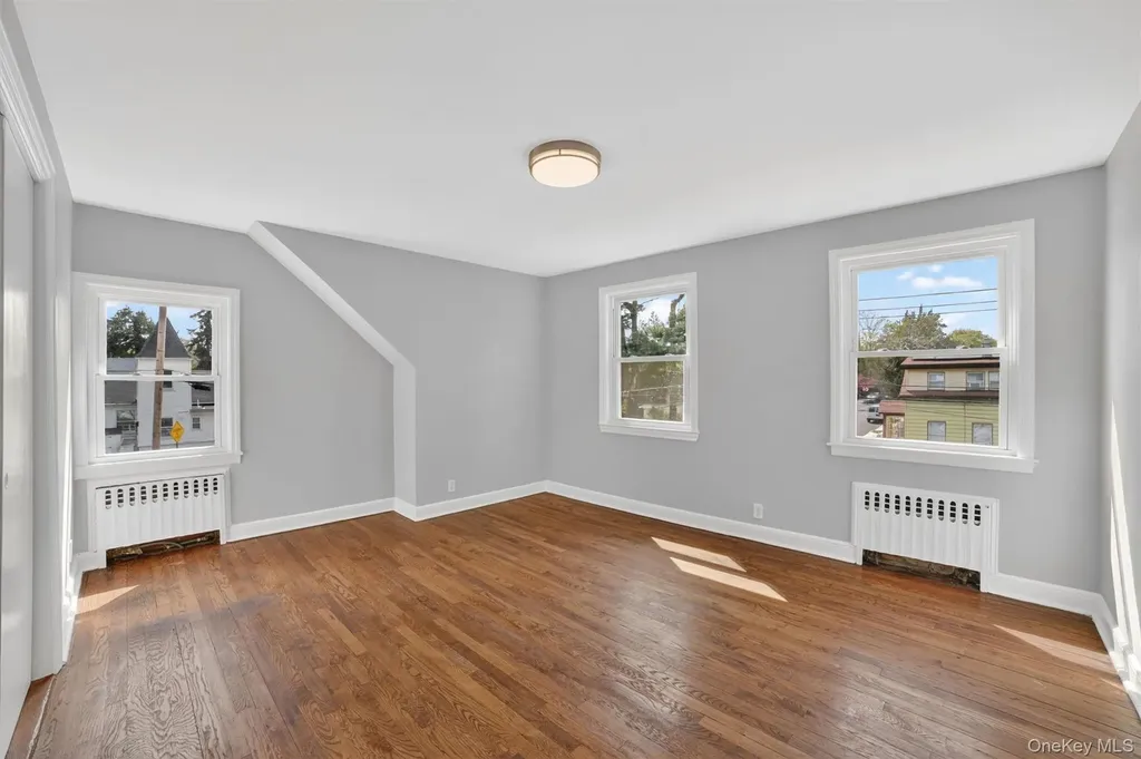 903 Howard Avenue Mamaroneck NY 10543