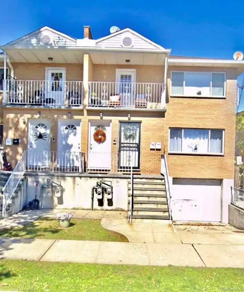 7703 58th Avenue Middle Village NY 11379