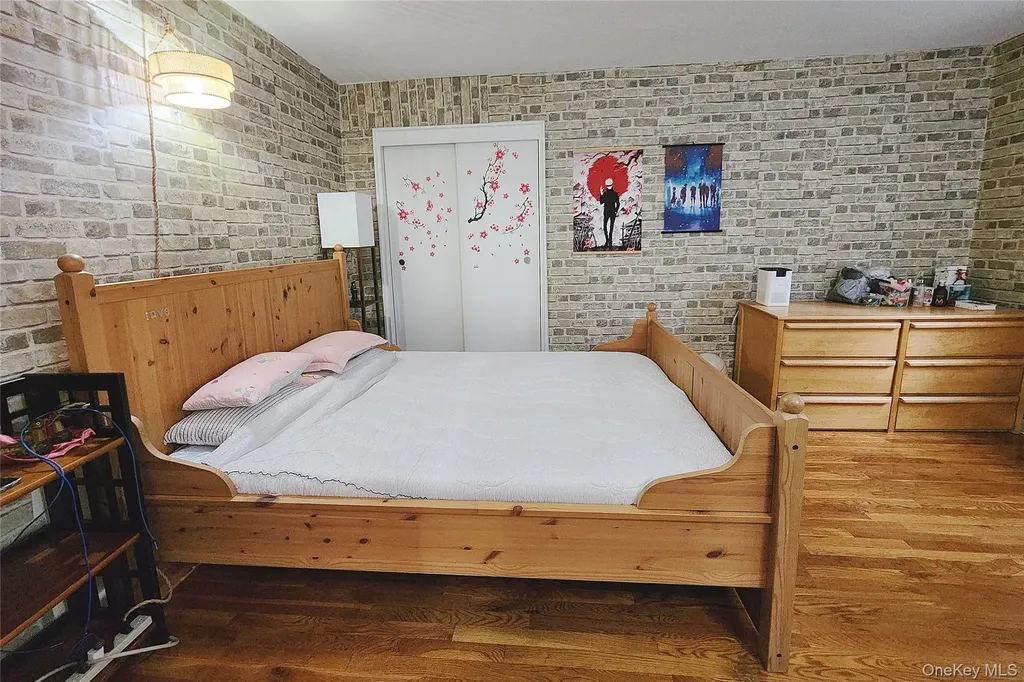 209-20 18th Avenue Bayside NY 11360