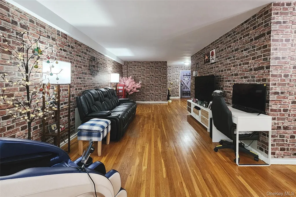 209-20 18th Avenue Bayside NY 11360