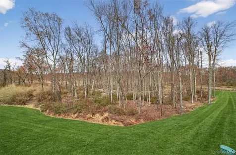 44 Spring Meadow Court Somers NY 10589