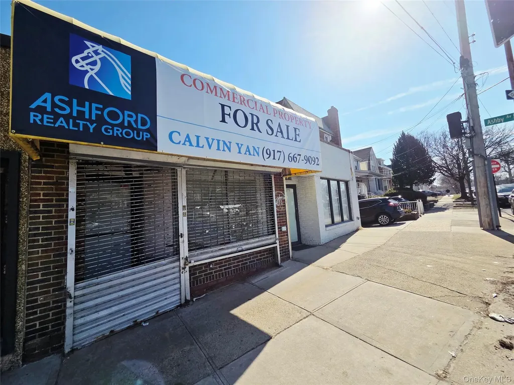 4613 188th Street Flushing NY 11358