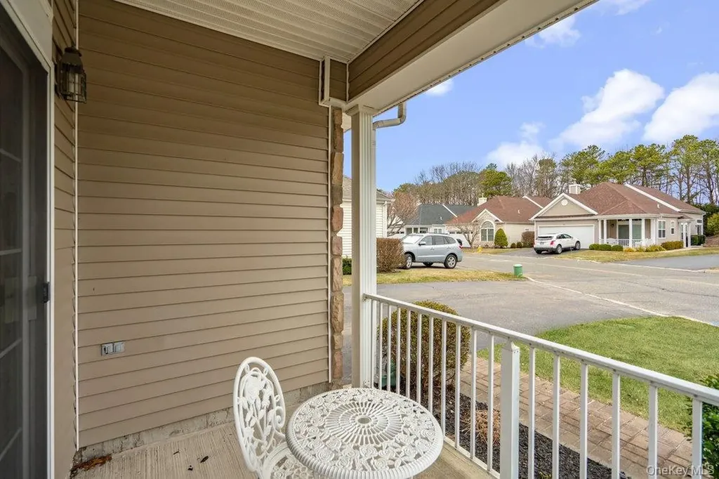 587 Leisure Drive Ridge NY 11961