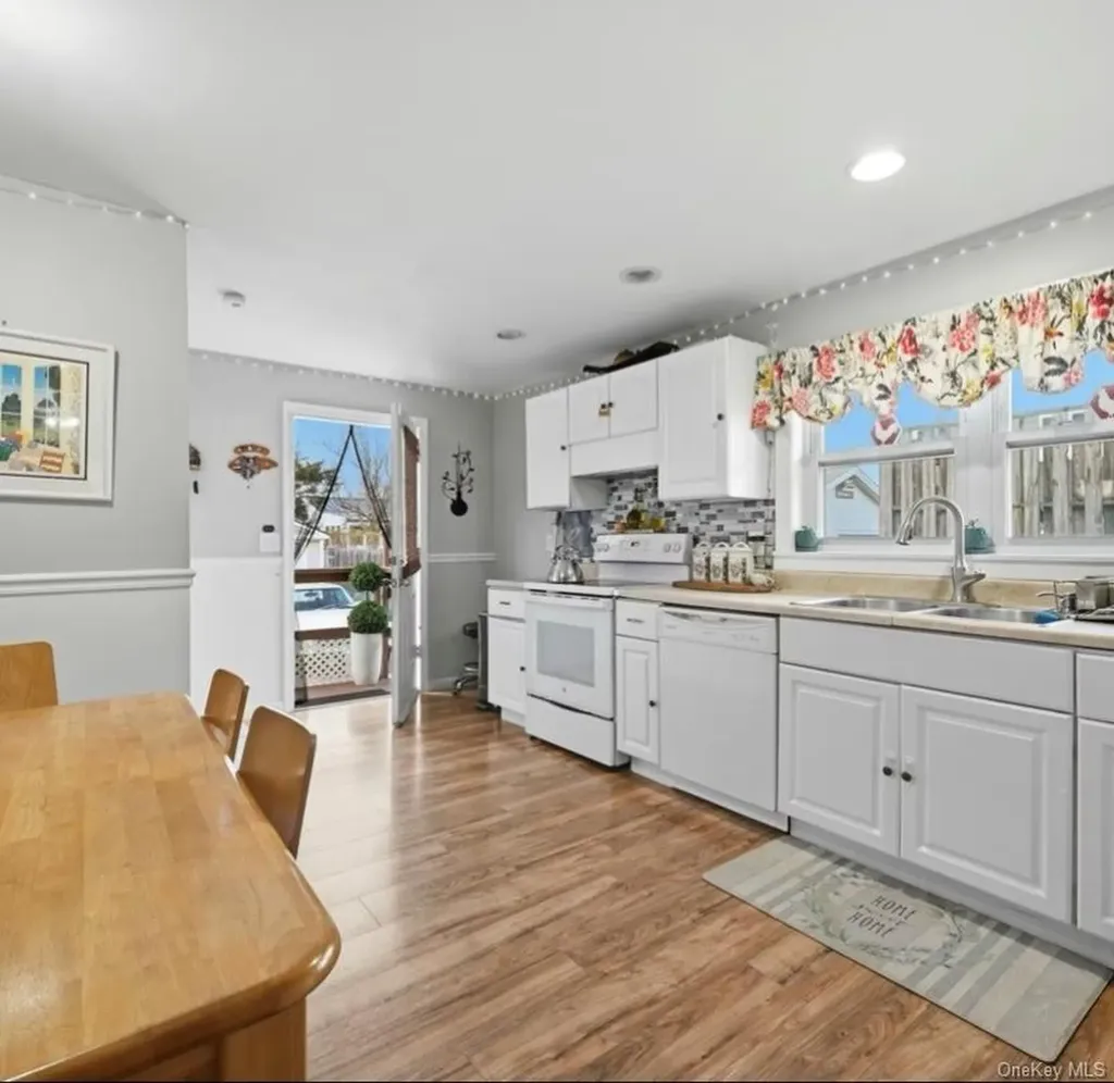 21 Locust Street Riverhead NY 11901