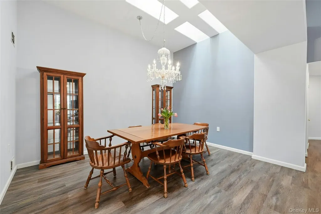 233 Glen Drive Ridge NY 11961