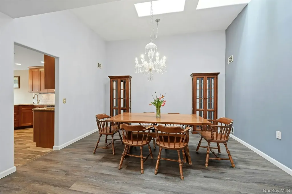 233 Glen Drive Ridge NY 11961