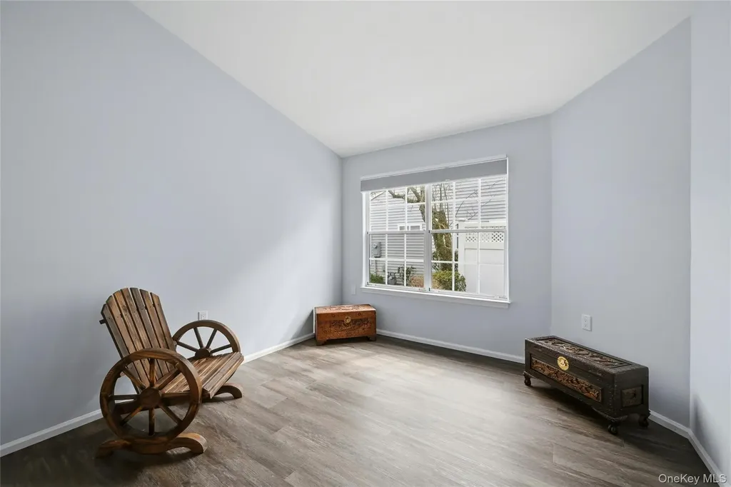233 Glen Drive Ridge NY 11961