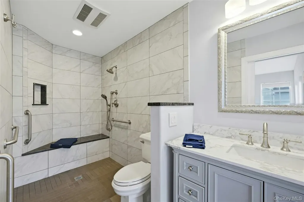 233 Glen Drive Ridge NY 11961