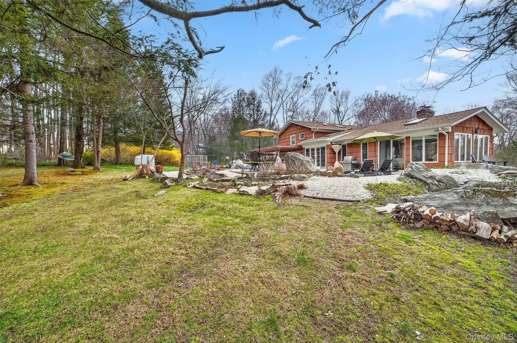 11 Billingsley Trail Goldens Bridge NY 10526